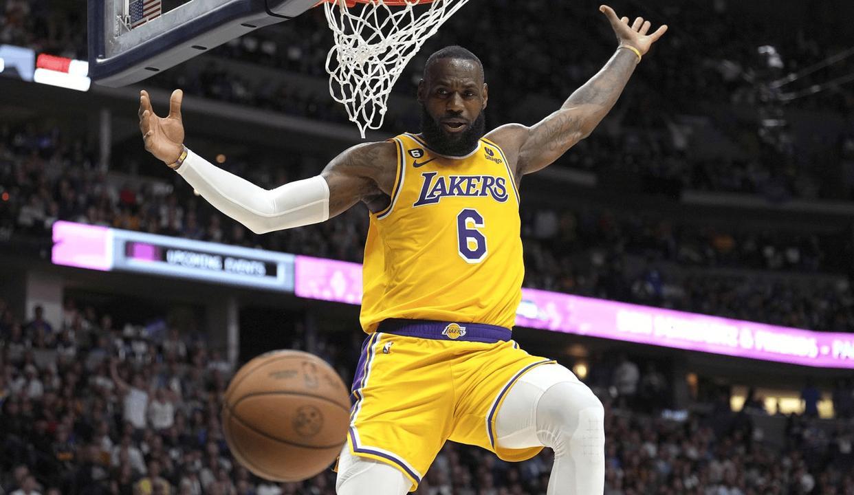 开云登录网址入口-15胜0负！联盟第一！全联盟都说要退役了，你却逆天改命要冲冠了