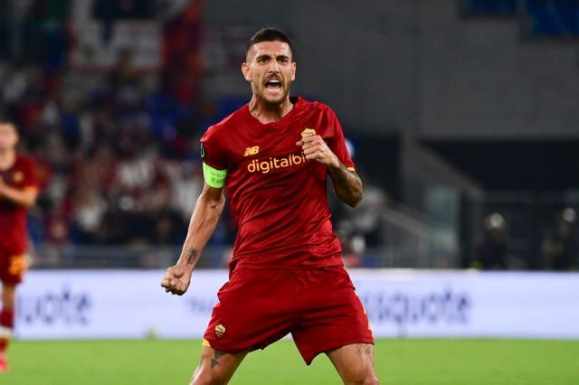 开云线上入口-6连胜罗马仍有隐忧？穆帅不满：我们不配5比1赢球