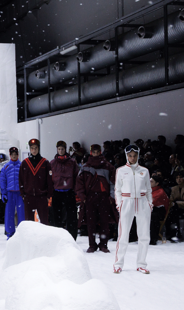 冬奥时空下，以方印为匙，和肖战走进中国李宁米兰大秀