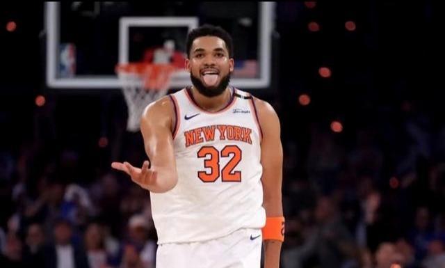 开云线上入口-霍姆格伦28分8板2助 NBA常规赛尼克斯100-103雷霆