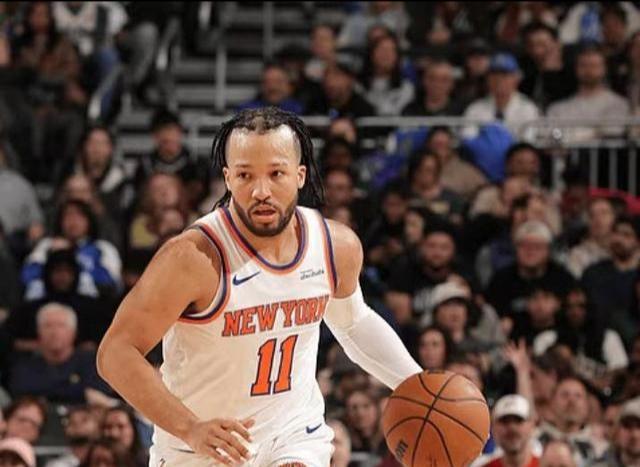 开云线上入口-霍姆格伦28分8板2助 NBA常规赛尼克斯100-103雷霆