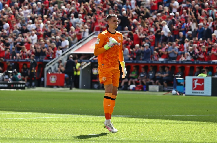 开云下载-科瓦尔：我在滕哈赫执教勒沃库森前就决定离队，离开前都没见过他